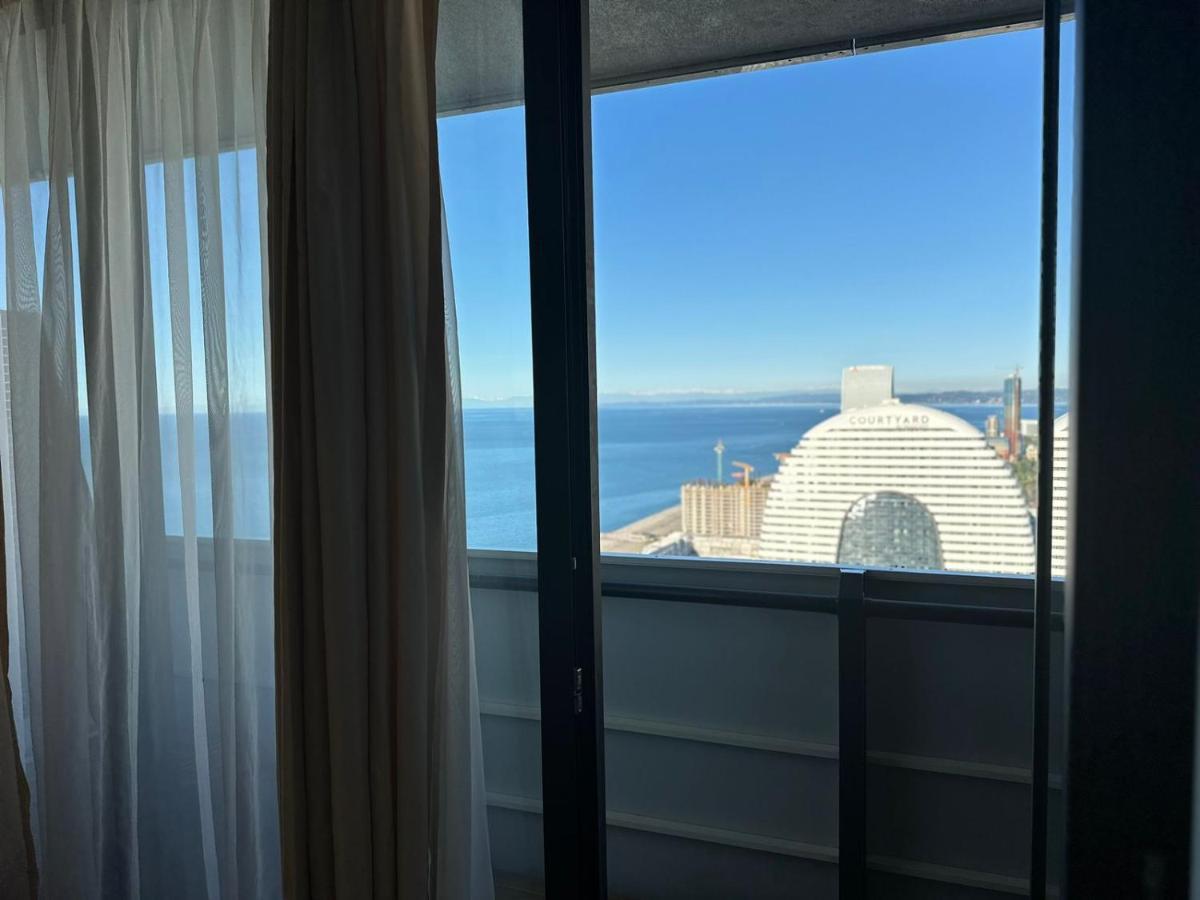 Orbi City Amazing Apartments バトゥーミ エクステリア 写真